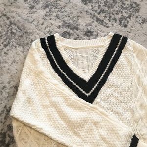 V Neckline Striped Trim Knit Sweater